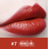 Moisturizing lipstick Moisturizing lipstick